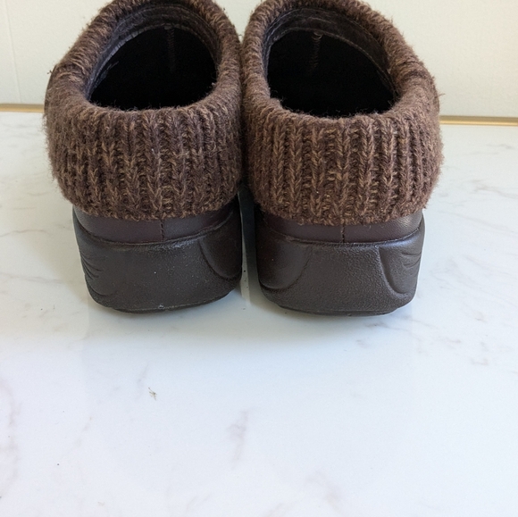 Dansko Kenzie Brown Leather Sweater Clogs Shoes Sz 41 US 10.5/11 - Picture 5 of 8